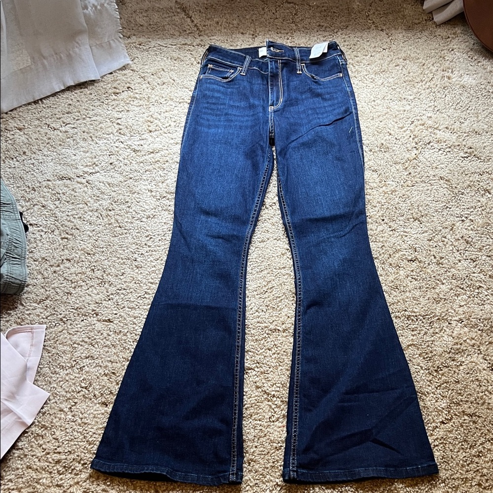 Hollister High-Rise Dark Blue Flare Jeans - LONG inseam